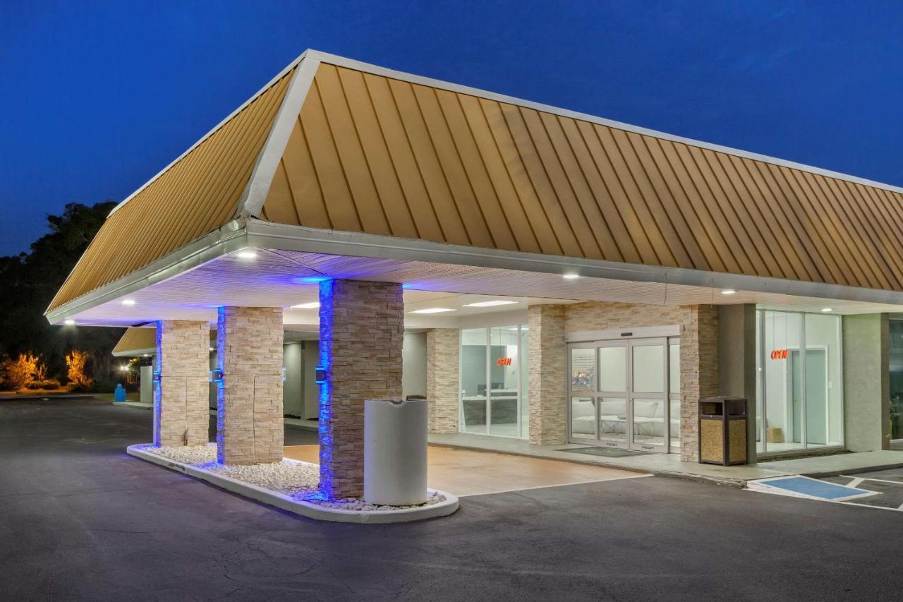 Quality Inn & Suites Pawleys Island Kültér fotó