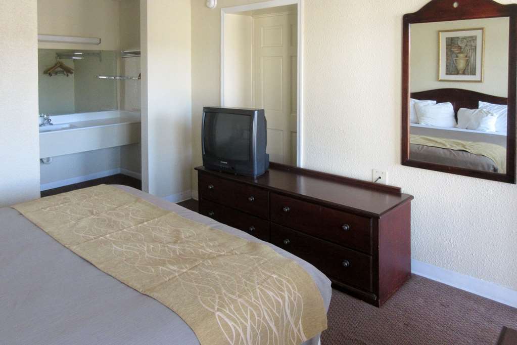 Quality Inn & Suites Pawleys Island Szoba fotó