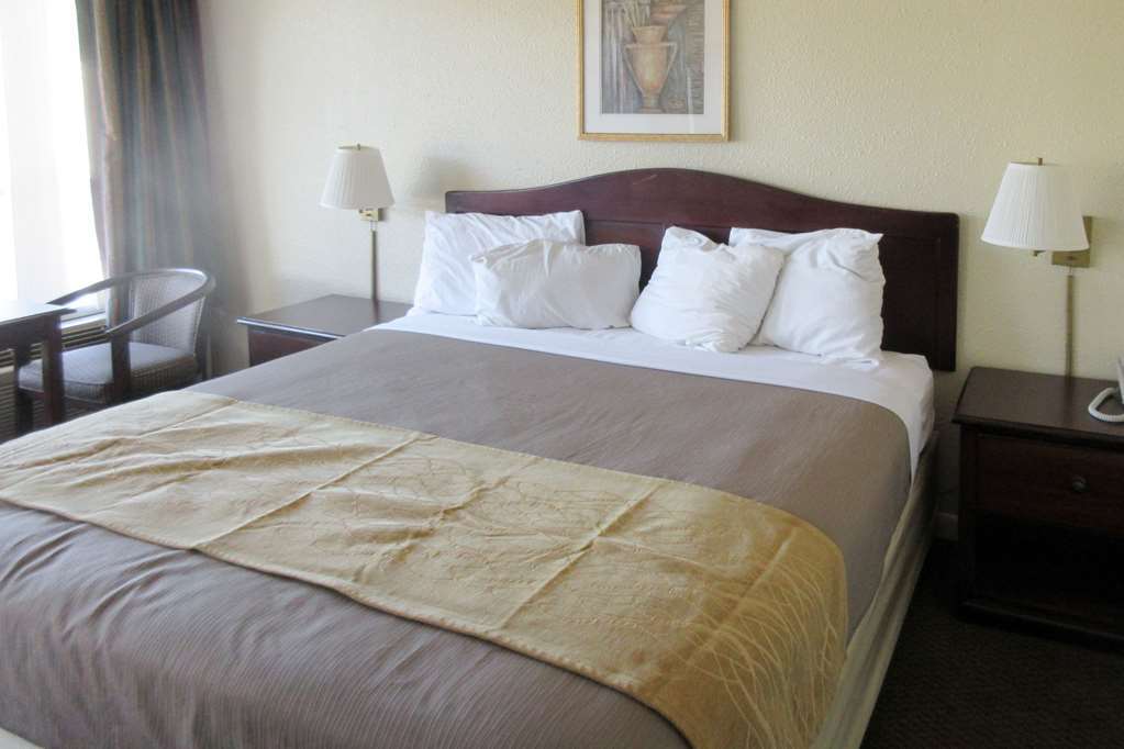 Quality Inn & Suites Pawleys Island Szoba fotó